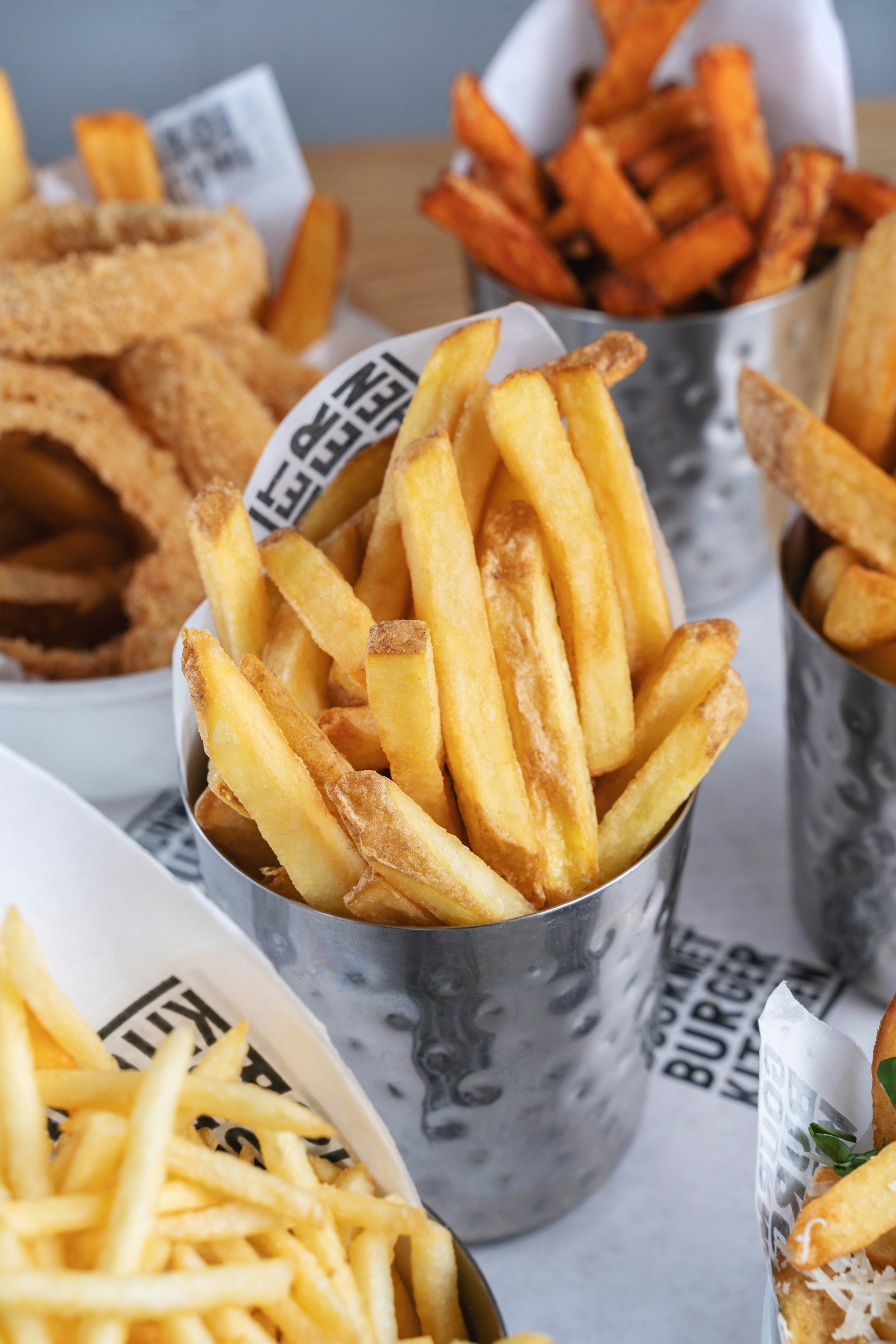 Patatas en freidora de aire: fritas, asadas y boniato, con todos los tiempos